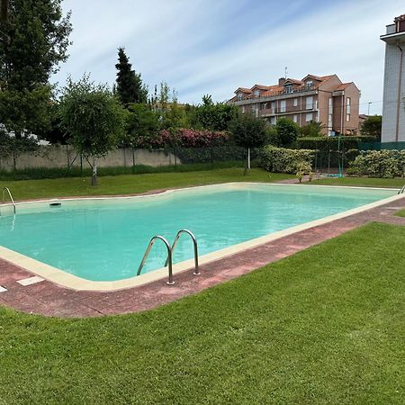 Appartamento Garaje Y Piscina Comunitaria! Suances Esterno foto