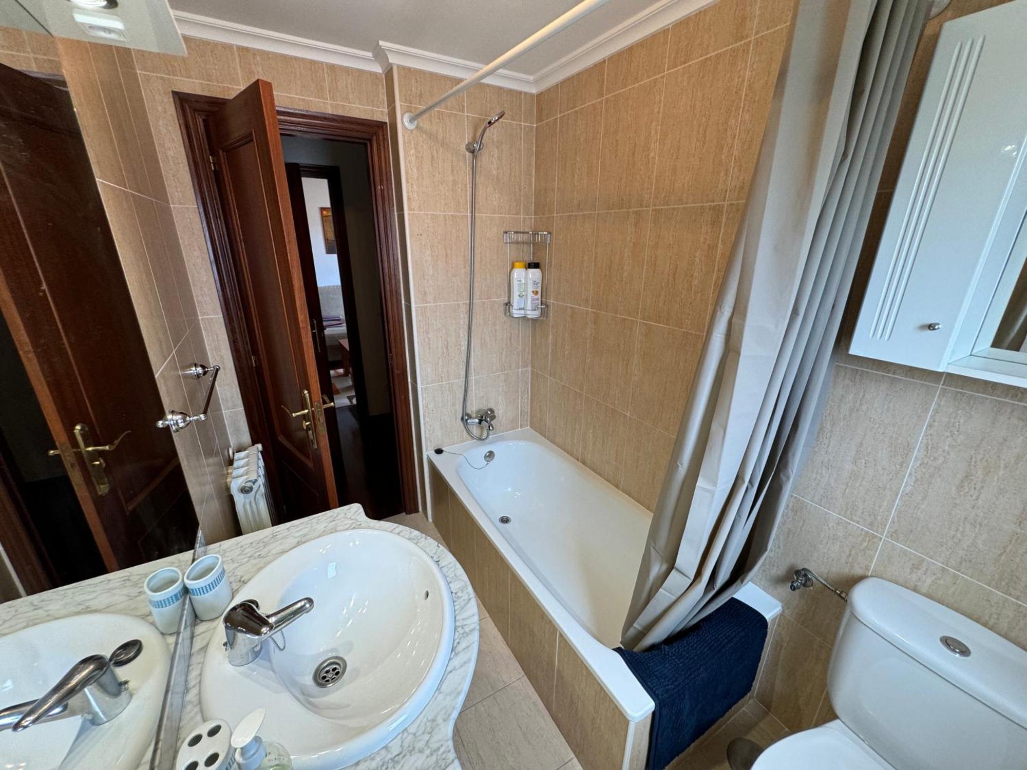 Appartamento Garaje Y Piscina Comunitaria! Suances Esterno foto